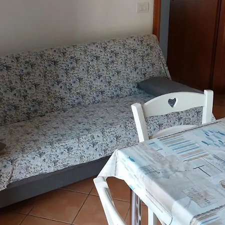 Enrica شقة *